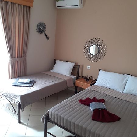 Vrasná Chrysafis Apartments מראה חיצוני תמונה