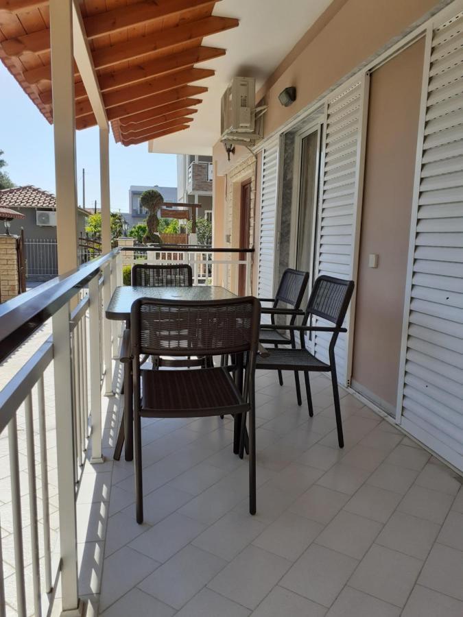 Vrasná Chrysafis Apartments מראה חיצוני תמונה
