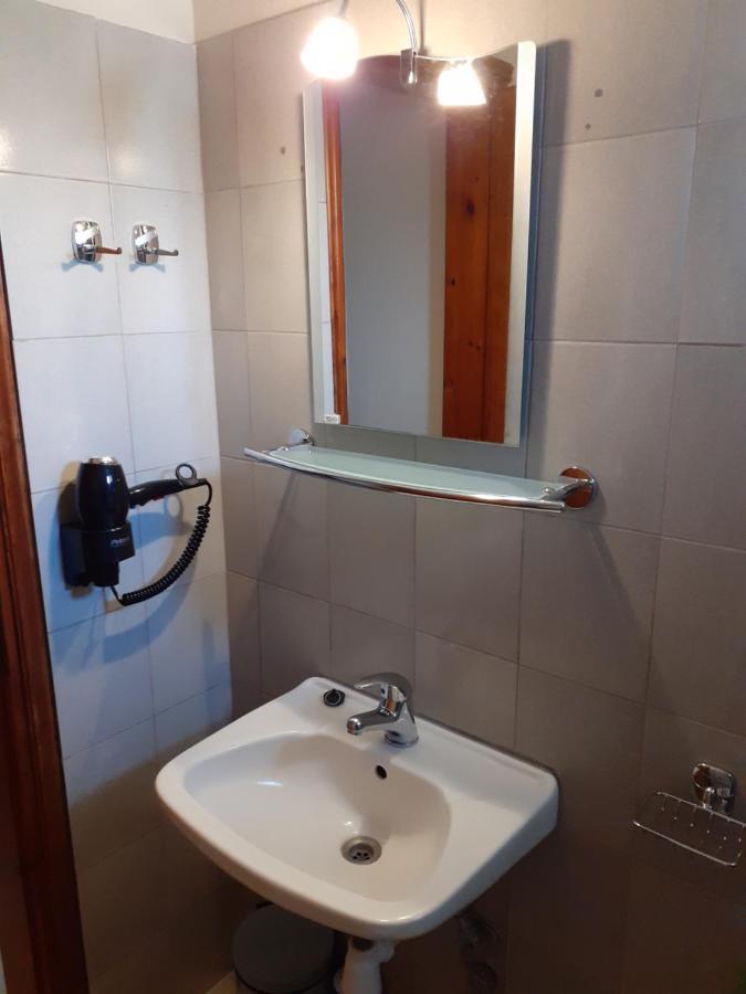 Vrasná Chrysafis Apartments מראה חיצוני תמונה