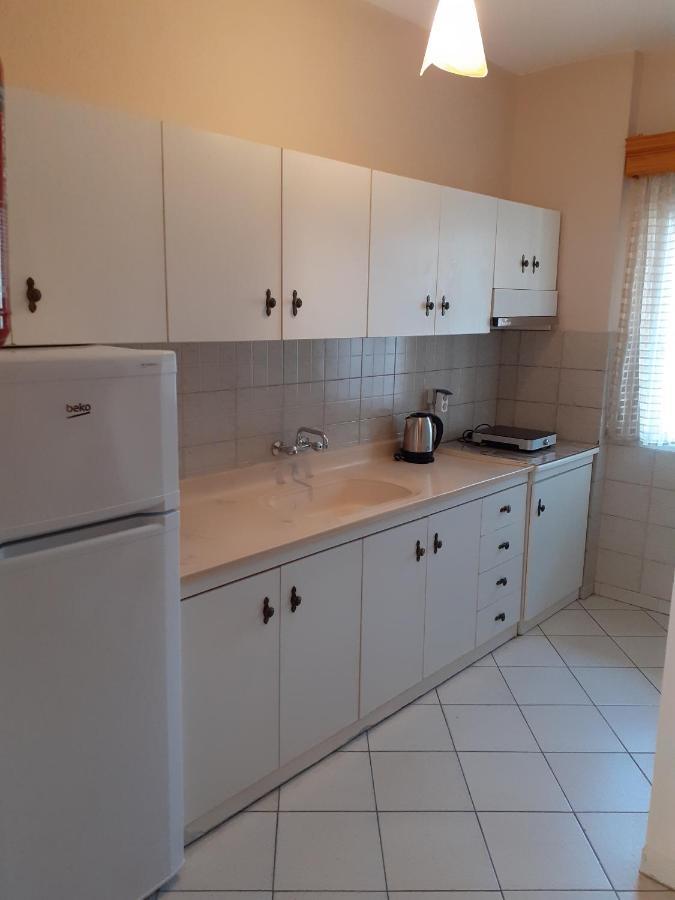 Vrasná Chrysafis Apartments מראה חיצוני תמונה
