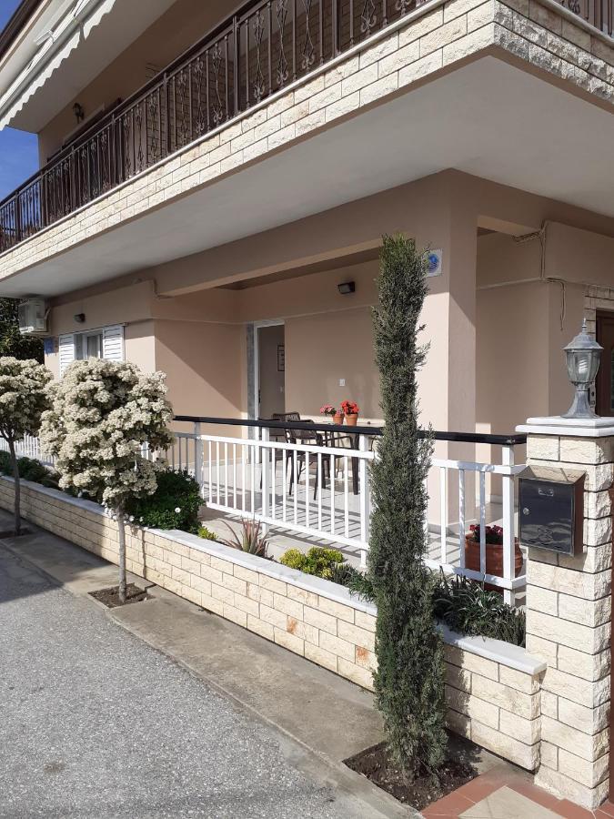 Vrasná Chrysafis Apartments מראה חיצוני תמונה