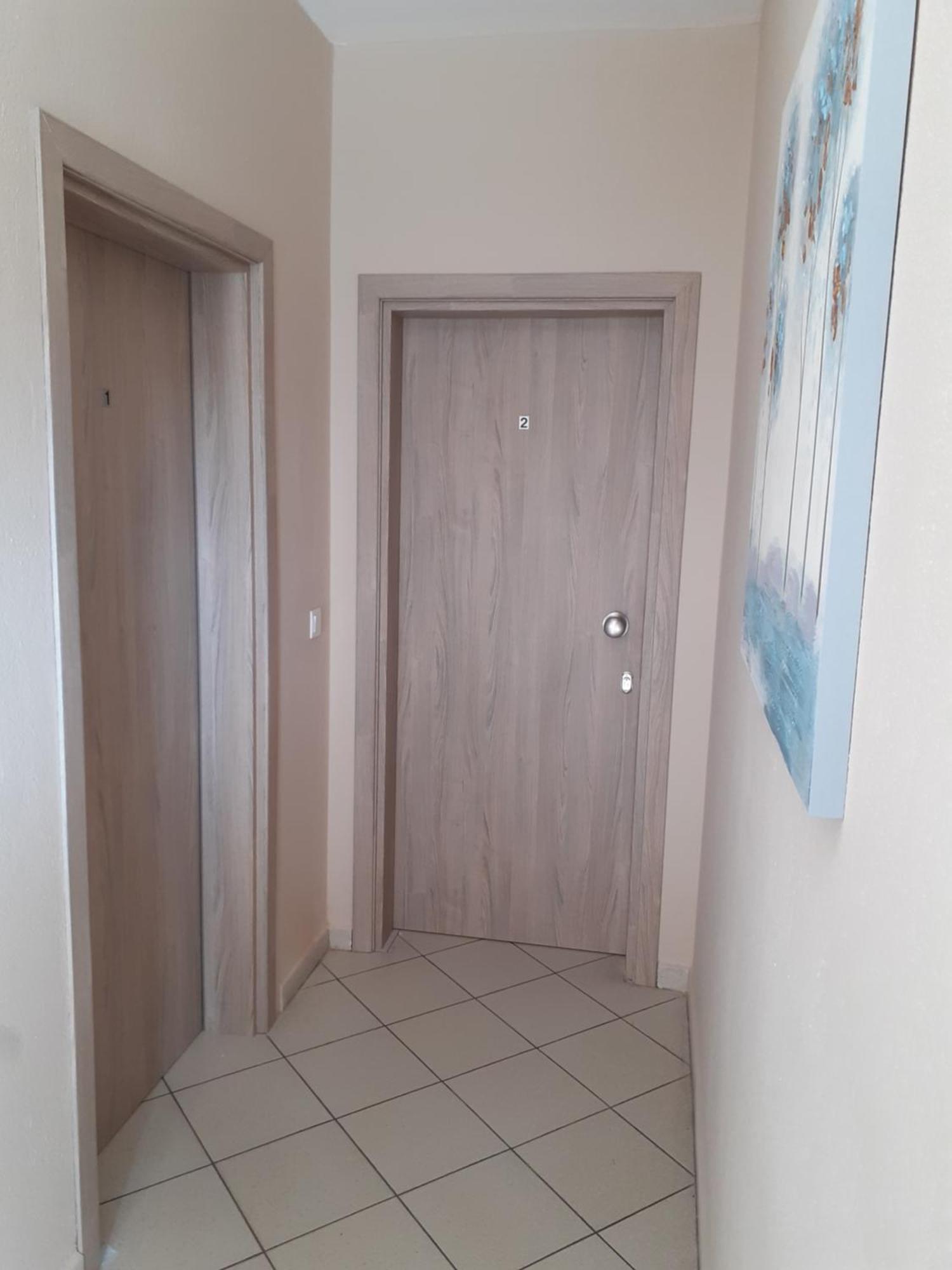 Vrasná Chrysafis Apartments מראה חיצוני תמונה